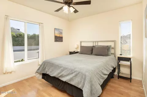 Bedroom - 902 E Wagoner Rd, Phoenix, AZ 85022 photo 2 of 2