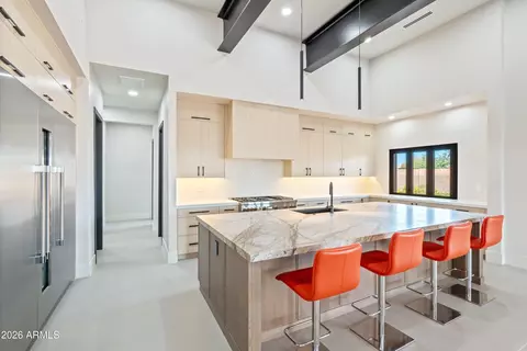 1320 E Sagebrush Dr, Phoenix, AZ 85085