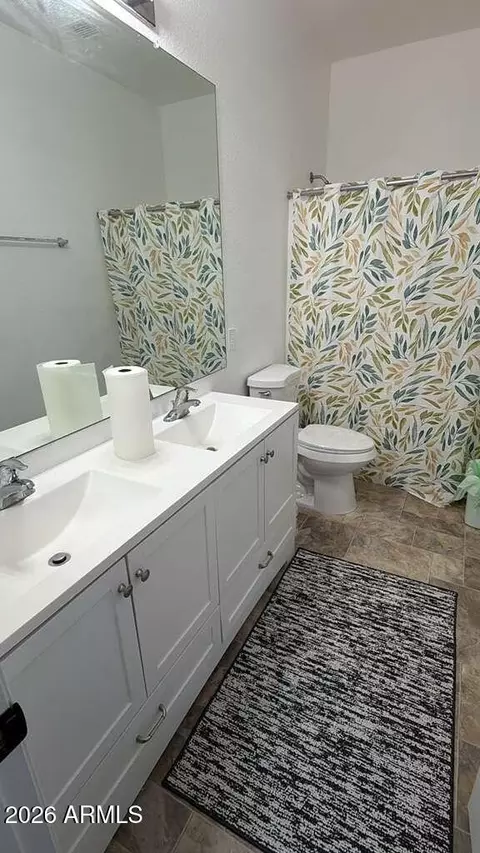 Bath - 9171 W Berkeley Rd, Phoenix, AZ 85037 photo 2 of 4