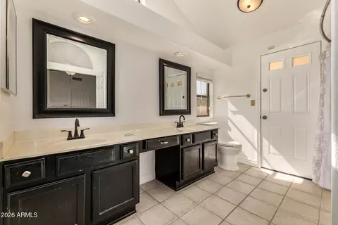 Bath - 2451 E Indigo Brush Rd, Phoenix, AZ 85048 photo 1 of 3