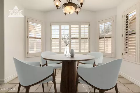 Dining - 2451 E Indigo Brush Rd, Phoenix, AZ 85048 photo 2 of 2