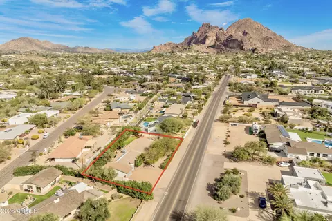 4030 E Stanford Dr, Phoenix, AZ 85018
