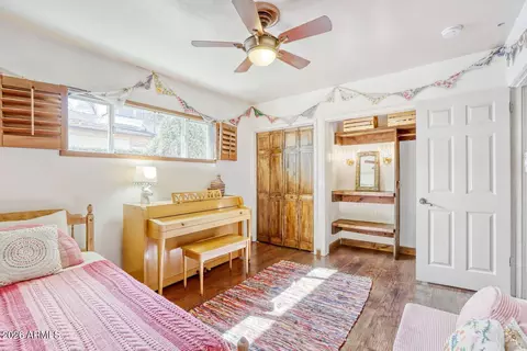Bedroom - 5312 N 9th St, Phoenix, AZ 85014 photo 5 of 6