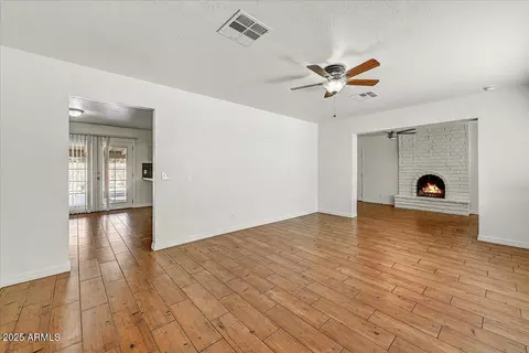 Living - 720 E Broadway Ln, Tempe, AZ 85282 photo 2 of 4