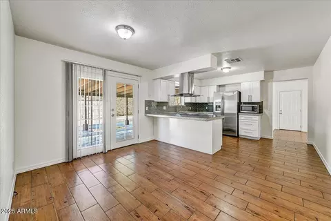 Other - 720 E Broadway Ln, Tempe, AZ 85282 photo 4 of 8
