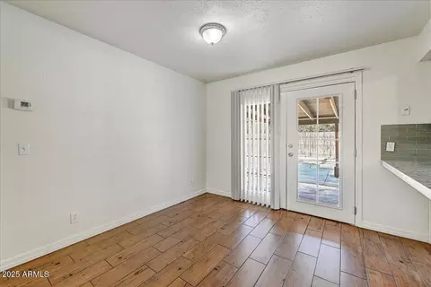 Dining - 720 E Broadway Ln, Tempe, AZ 85282 photo 1 of 1