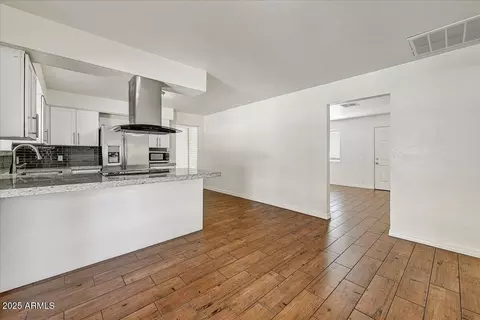 Other - 720 E Broadway Ln, Tempe, AZ 85282 photo 3 of 8