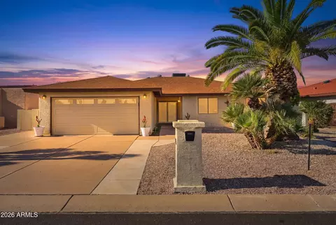25668 S Howard Dr, Sun Lakes, AZ 85248
