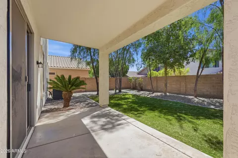 Exterior - 891 E Sherri Dr, Gilbert, AZ 85296 photo 2 of 5