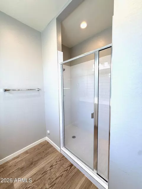 Bath - 7331 S 23rd Dr, Phoenix, AZ 85041 photo 4 of 4