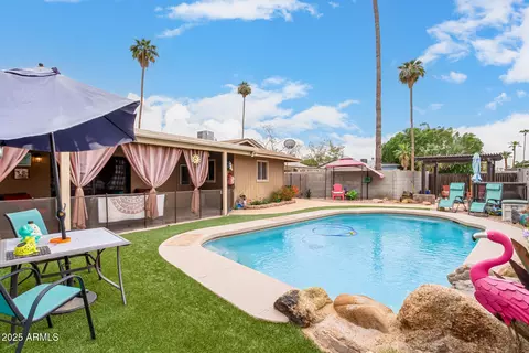 4804 S Elm St, Tempe, AZ 85282