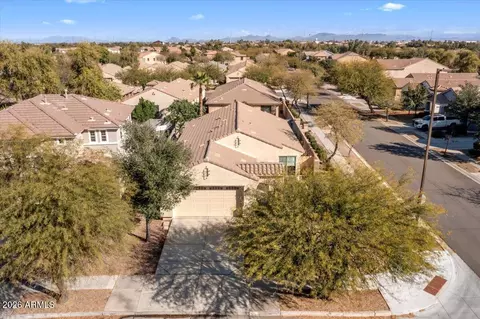View/Area - 4516 E Santa Fe Ln, Gilbert, AZ 85297 photo 2 of 12
