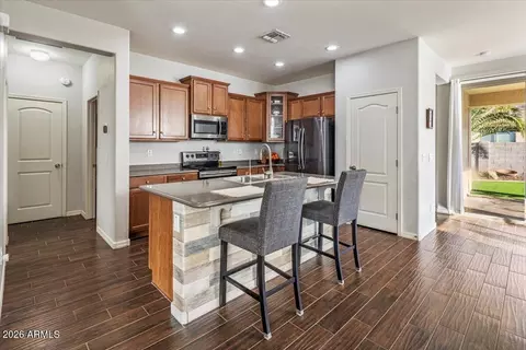 Kitchen - 4516 E Santa Fe Ln, Gilbert, AZ 85297 photo 1 of 5