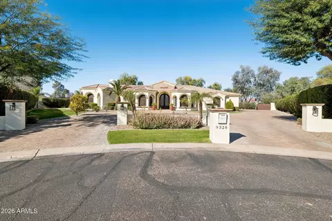 9328 N 68th Pl, Paradise Valley, AZ 85253