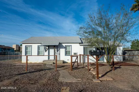 1022 S Montezuma Ave, Phoenix, AZ 85003