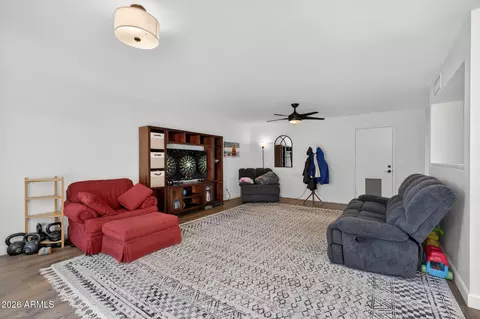 9233 S 45th Pl, Phoenix, AZ 85044 photo 17