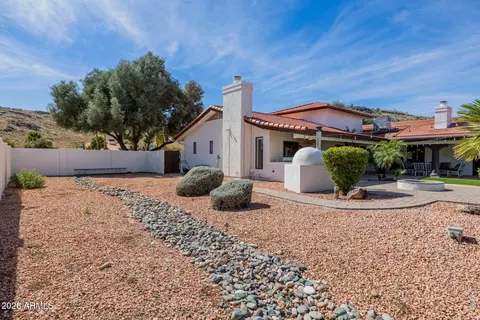 Exterior - 5444 W Electra Ln, Glendale, AZ 85310 photo 9 of 30