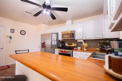 Kitchen - 502 N Elizabeth Ave, Douglas, AZ 85607 photo 1 of 5