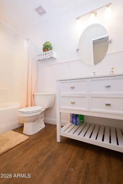 Bath - 502 N Elizabeth Ave, Douglas, AZ 85607 photo 1 of 4