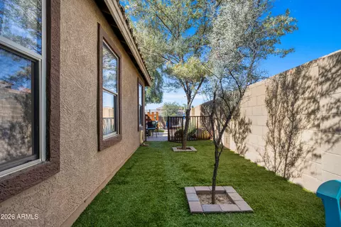 Exterior - 2157 E 35th Ave, Apache Junction, AZ 85119 photo 10 of 11