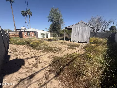 Exterior - 1207 E Georgia Ave, Phoenix, AZ 85014 photo 8 of 12