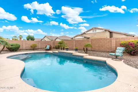 Exterior - 2940 Eleana Ln, Gilbert, AZ 85298 photo 5 of 7