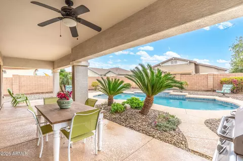 Exterior - 2940 Eleana Ln, Gilbert, AZ 85298 photo 6 of 7