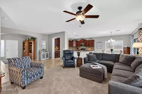 Living - 2940 Eleana Ln, Gilbert, AZ 85298 photo 3 of 3