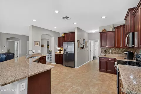 Kitchen - 2940 Eleana Ln, Gilbert, AZ 85298 photo 1 of 4