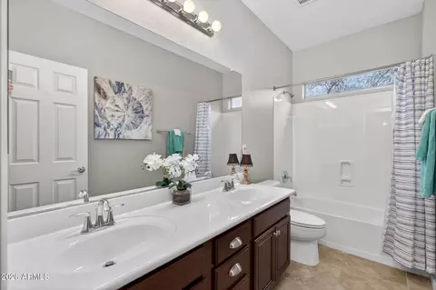 Bath - 2940 Eleana Ln, Gilbert, AZ 85298 photo 2 of 2