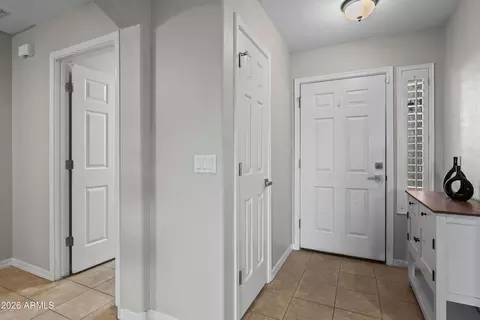 Entry Way - 3590 E Gleneagle Pl, Chandler, AZ 85249 photo 2 of 2
