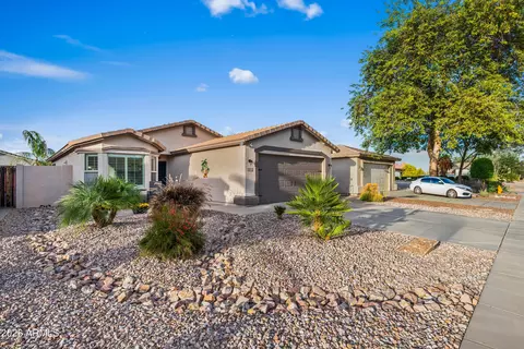 Exterior - 3590 E Gleneagle Pl, Chandler, AZ 85249 photo 9 of 12