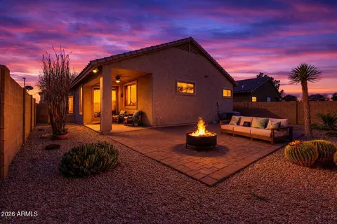 Exterior - 838 E Cathy Dr, Gilbert, AZ 85296 photo 1 of 3