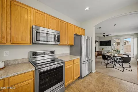 Kitchen - 838 E Cathy Dr, Gilbert, AZ 85296 photo 3 of 3