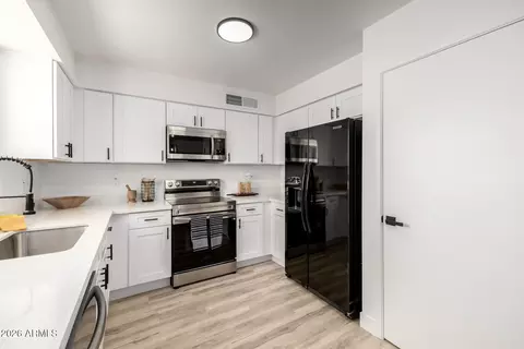 Kitchen - 9123 E Gary Ln, Mesa, AZ 85207 photo 3 of 3