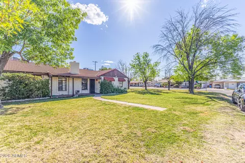 Exterior - 6201 N 9th Pl, Phoenix, AZ 85014 photo 1 of 14