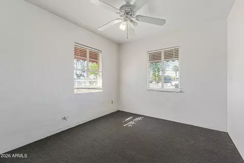 Bedroom - 6201 N 9th Pl, Phoenix, AZ 85014 photo 3 of 8