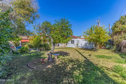 Exterior - 6201 N 9th Pl, Phoenix, AZ 85014 photo 12 of 14