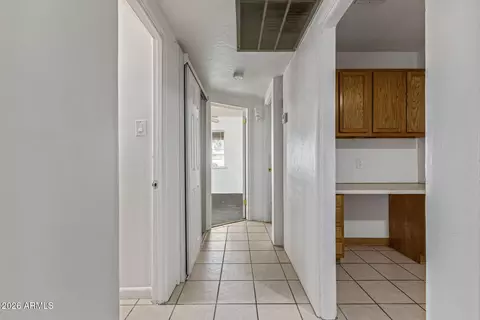 Entry Way - 6201 N 9th Pl, Phoenix, AZ 85014 photo 2 of 3