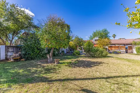 Exterior - 6201 N 9th Pl, Phoenix, AZ 85014 photo 11 of 14