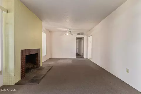 Living - 6201 N 9th Pl, Phoenix, AZ 85014 photo 1 of 8