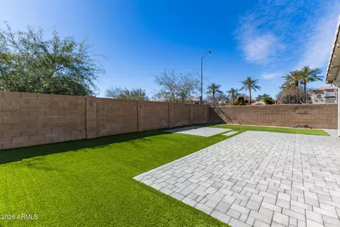 Exterior - 2403 E Rosemonte Dr, Phoenix, AZ 85050 photo 6 of 6