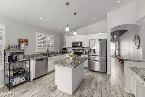 Kitchen - 2403 E Rosemonte Dr, Phoenix, AZ 85050 photo 2 of 6