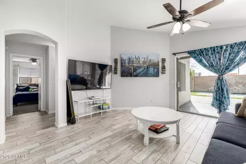 Living - 2403 E Rosemonte Dr, Phoenix, AZ 85050 photo 2 of 2