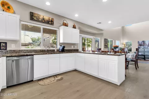 Kitchen - 3356 E Mayberry Ave, Gilbert, AZ 85297 photo 2 of 4