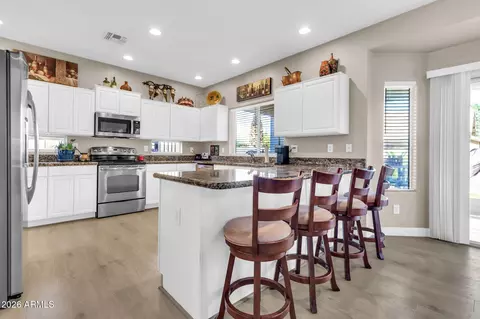 Kitchen - 3356 E Mayberry Ave, Gilbert, AZ 85297 photo 4 of 4