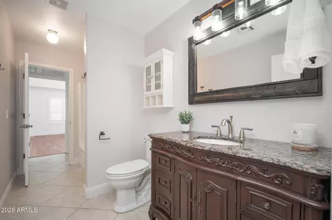 Bath - 3352 E Wildhorse Dr, Gilbert, AZ 85297 photo 4 of 5