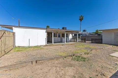 Exterior - 801 E Ruth Ave, Phoenix, AZ 85020 photo 7 of 9