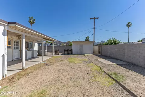 Exterior - 801 E Ruth Ave, Phoenix, AZ 85020 photo 8 of 9
