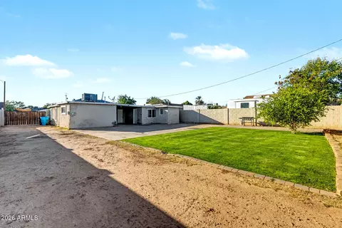 Exterior - 21 S 28th Ave, Phoenix, AZ 85009 photo 2 of 5